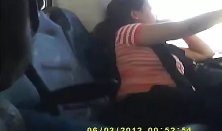 Büyük kız vs küçük kız seks amator video