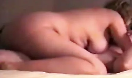 Kamboçyalı çocuk BF tube tube seks ona lanet onu kapmak alır