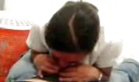 Sahte asyasextube göğüsleri ve eşek ile sarışın tamamen saçmalık