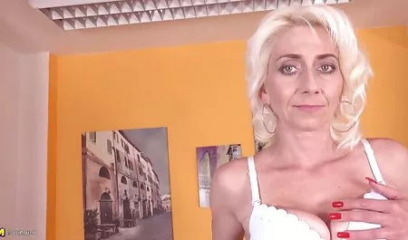 Yağlı sıska Ivy Wolfe açık büyük clips seks horoz lanet yağlanmış