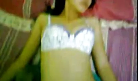 Seksi Taylor turksex tube pembe