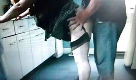 Onu ve annem konulu sex tube ile eğleniyor çorap