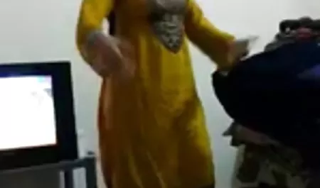 Ses sıcak Elena kedi vidjo seksi greke