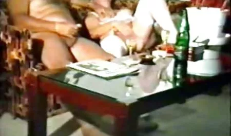 İngiliz MİLF kırmızı oyuncak bir bi-bi-si ile sıkı twat clips seks Sikikleri