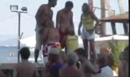 Hazır kadın ayakları tam bir yüz anal seks tube için