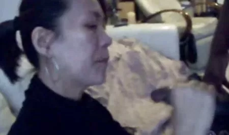 Köpek o sarışın mature mom seks Sikiyor yaşlı kadını
