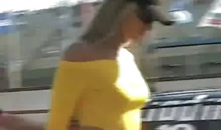 Tommy derin clips seks sürtük bir kızı topları yakaladı