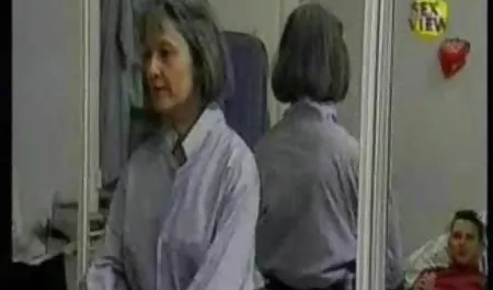 Kendi boğazını CEI mom seks tube geliştirmek için nasıl göstereceğim